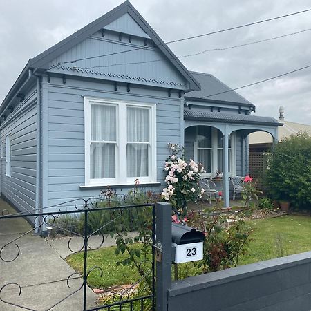 Wee Blue Bnb- Central Cosy Villa Timaru Luaran gambar