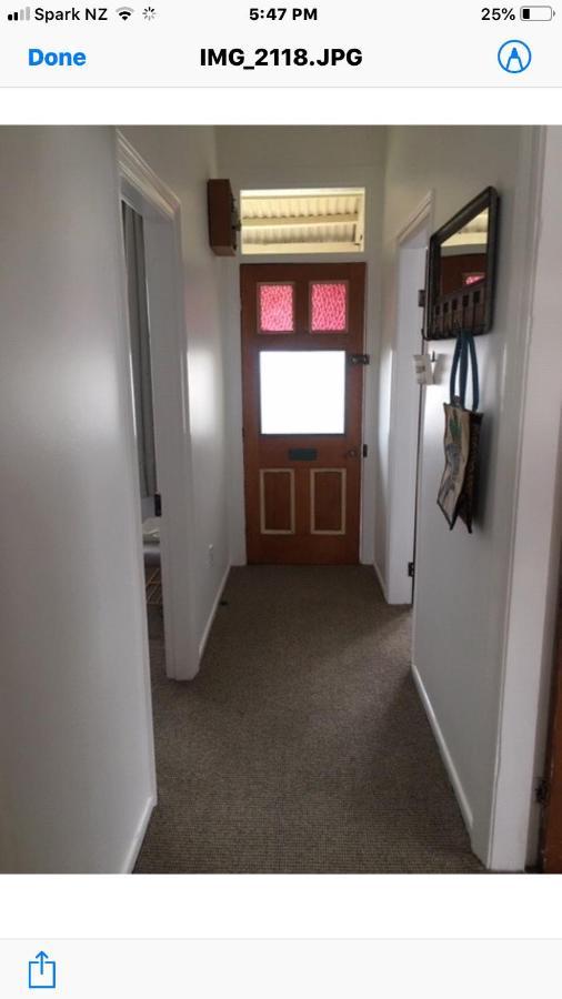 Wee Blue Bnb- Central Cosy Villa Timaru Luaran gambar